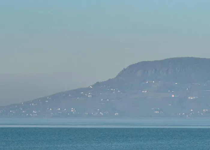 Balaton A Kertben - Balaton In The Garden - Beachfront Houses With Beautiful View, Private Beach