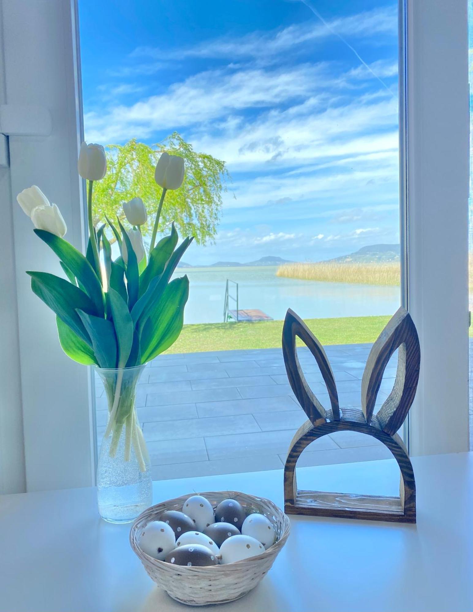 Balaton A Kertben - Balaton In The Garden - Beachfront With Beautiful View, Private * Balatonfenyves
